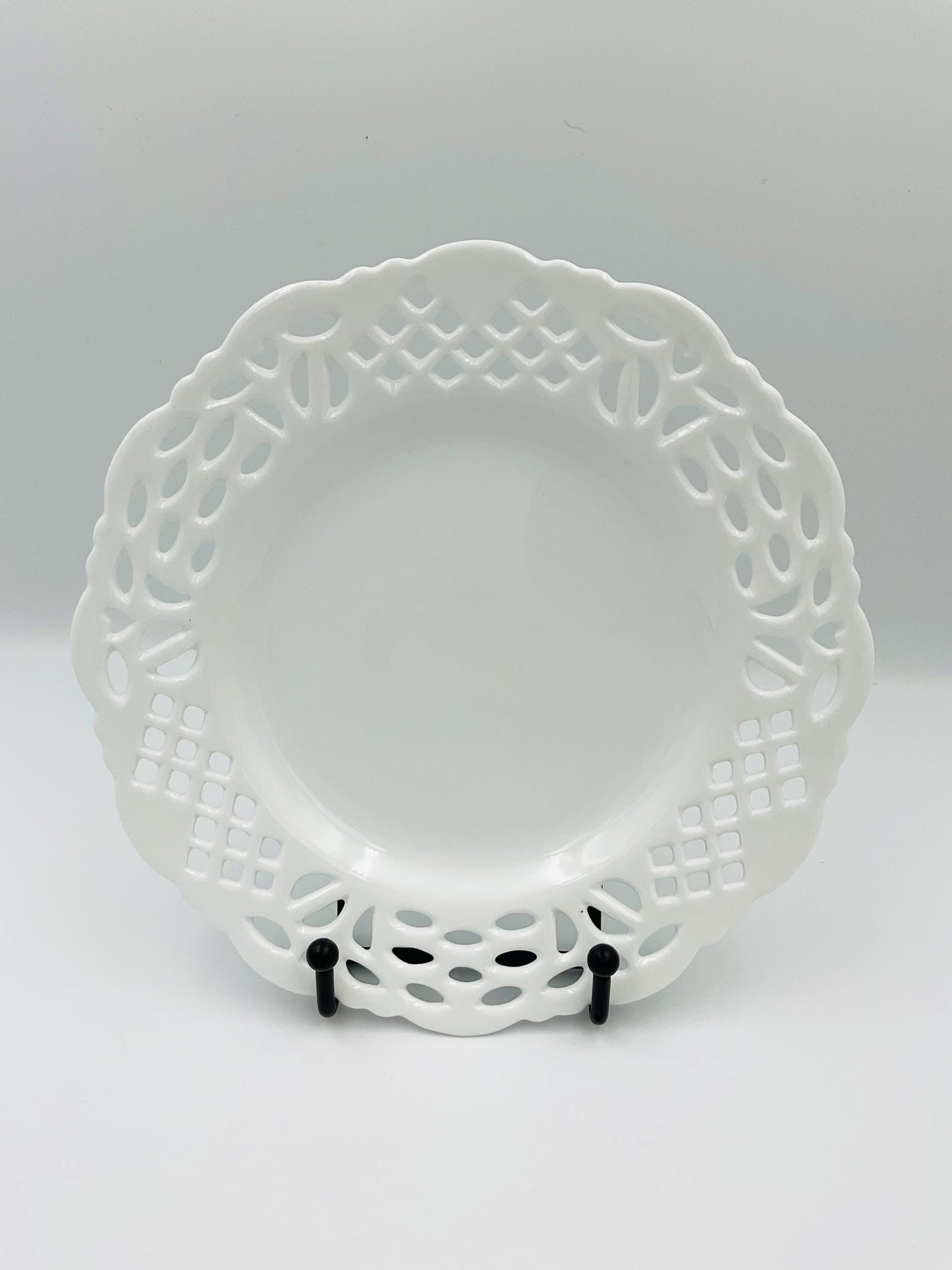 White Reticulated Salad Plate