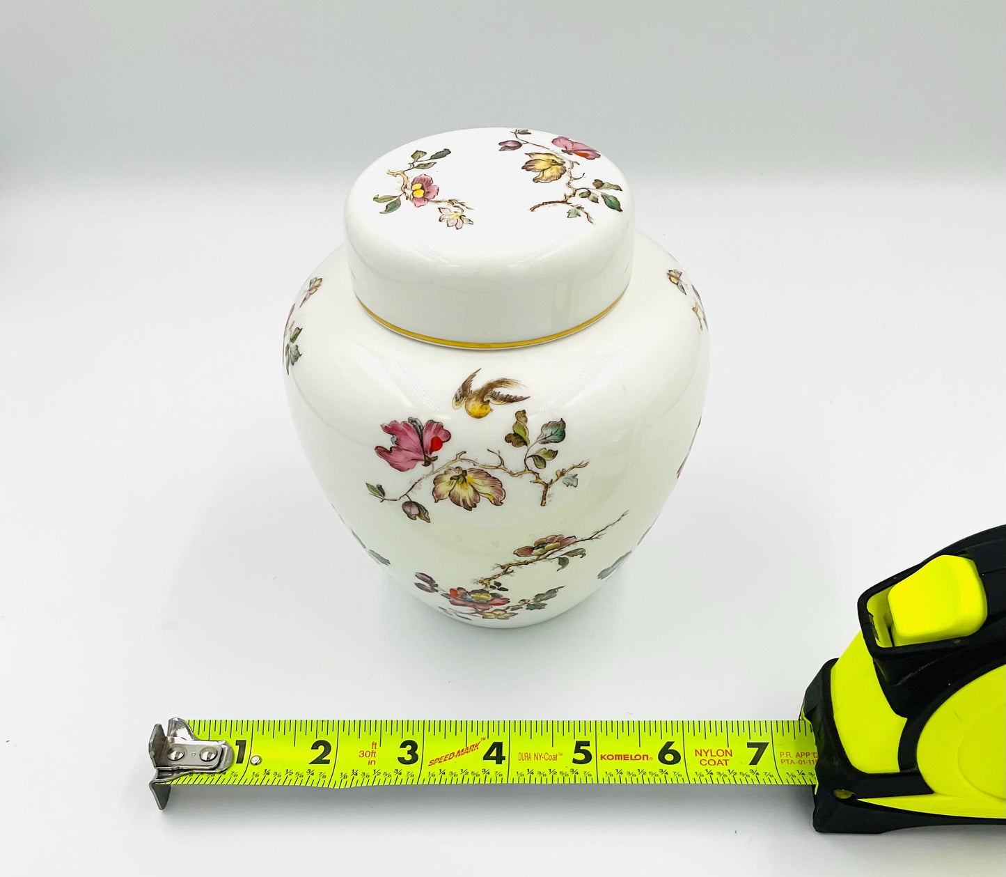 Vintage Wedgwood Bone China Swallow Pattern Ginger Jar
