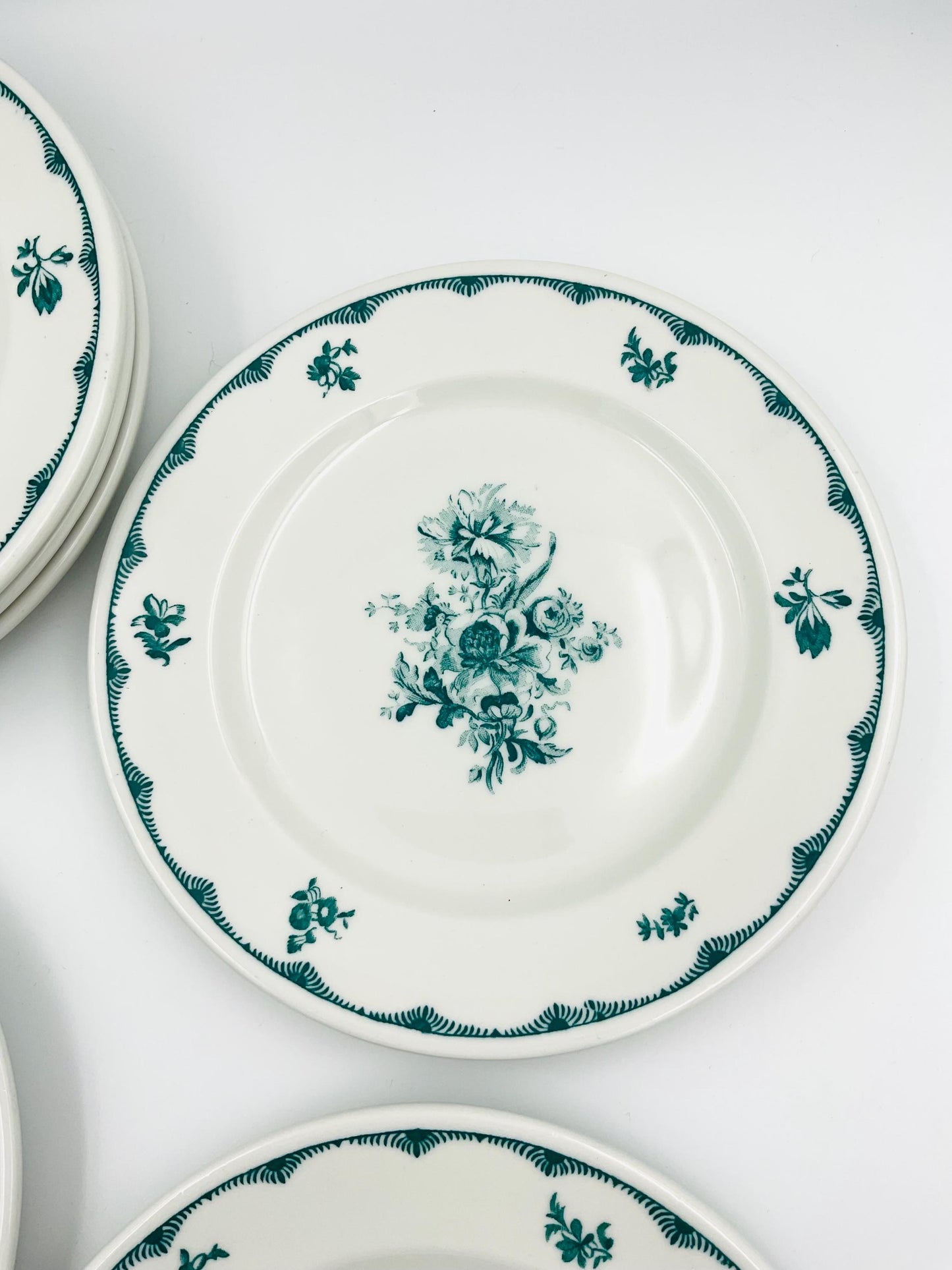 Macdonald & Gehm Green and White 7” Plate
