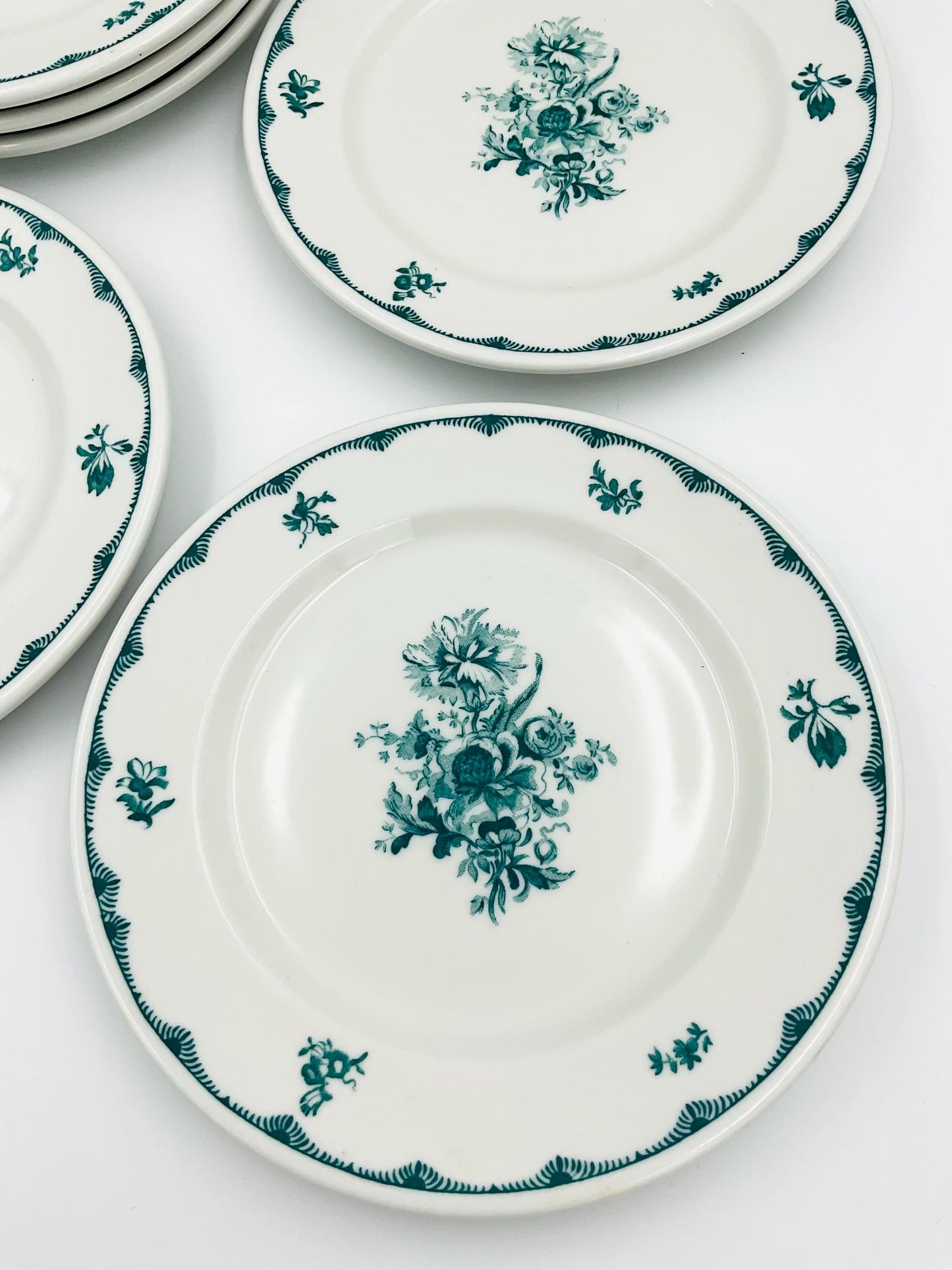 Macdonald & Gehm Green and White 7” Plate