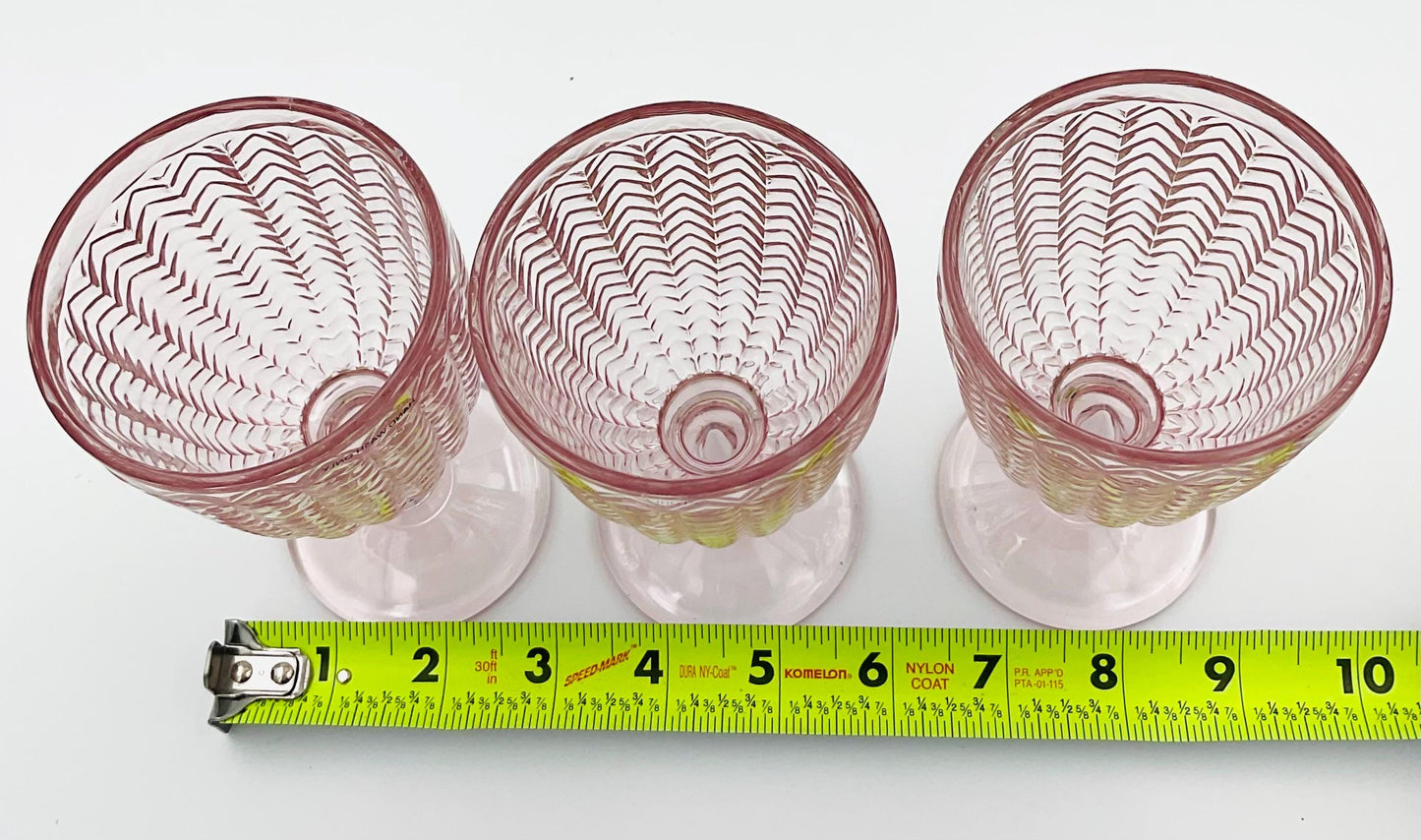 Godinger Pink Twill Goblet