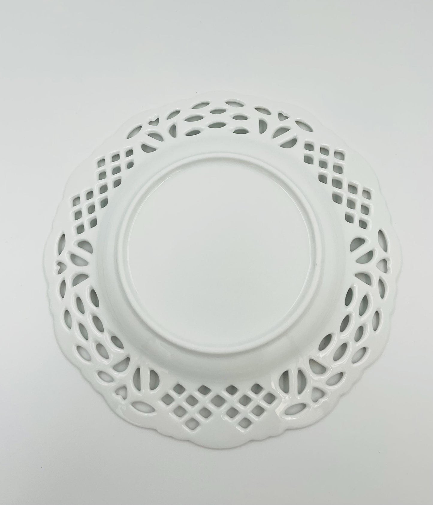 White Reticulated Salad Plate