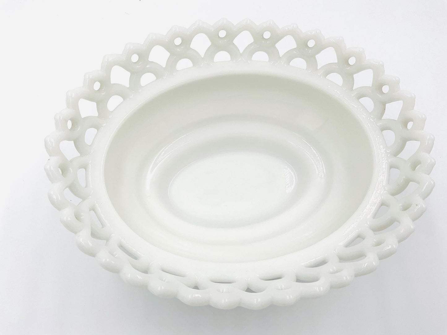 Vintage Westmoreland Milk Glass Lace Edge Bowl