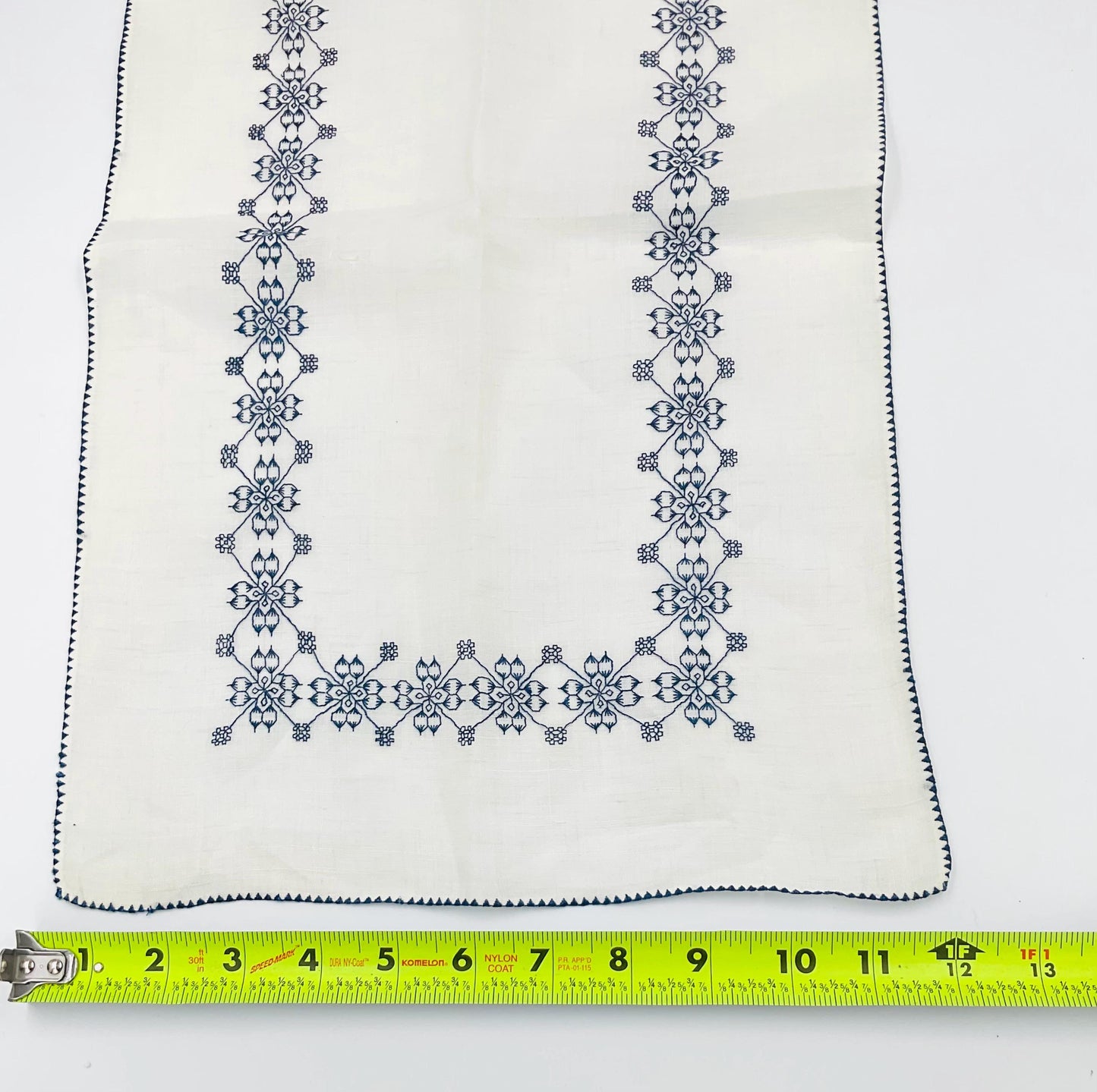 Vintage Embroidered Tray Cover Doily Blue & White Placemat 12x18