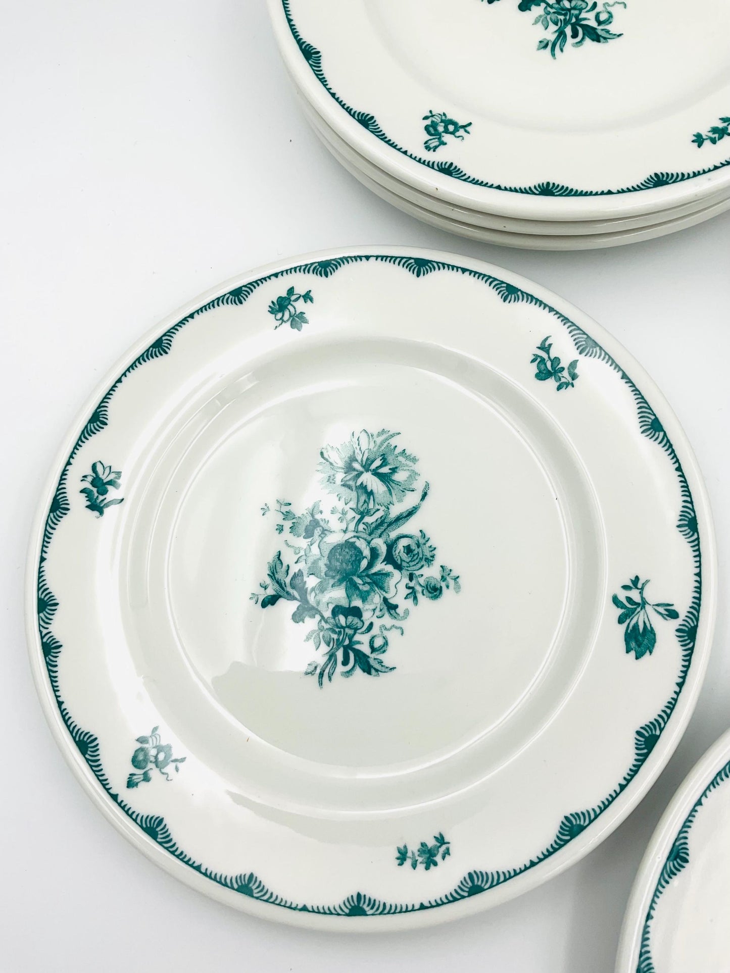 Macdonald & Gehm Green and White 7” Plate