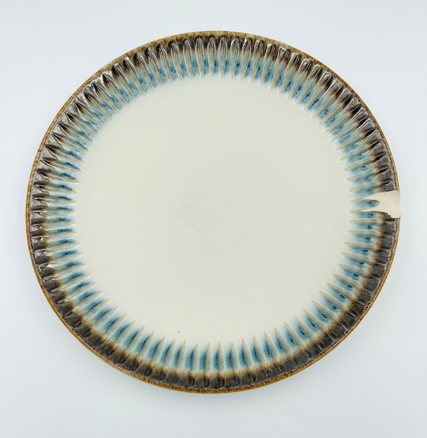 Laurie Gates Sunray Dinner Plate
