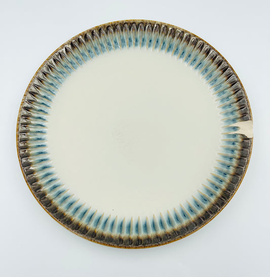 Laurie Gates Sunray Dinner Plate
