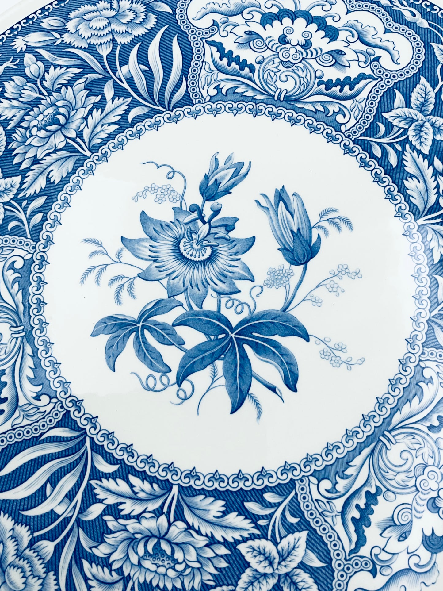 Spode Blue Room Collection ‘Floral’ Cake Plate