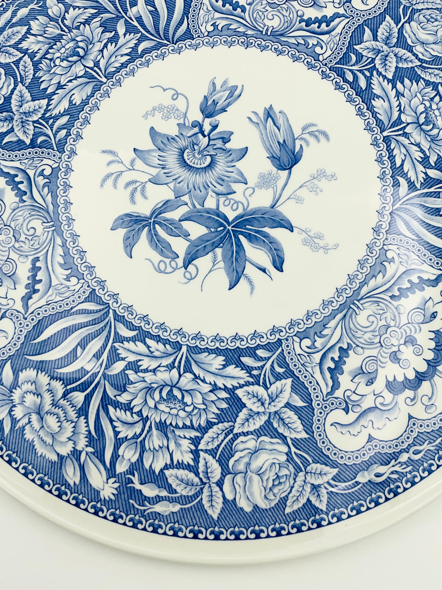 Spode Blue Room Collection ‘Floral’ Cake Plate