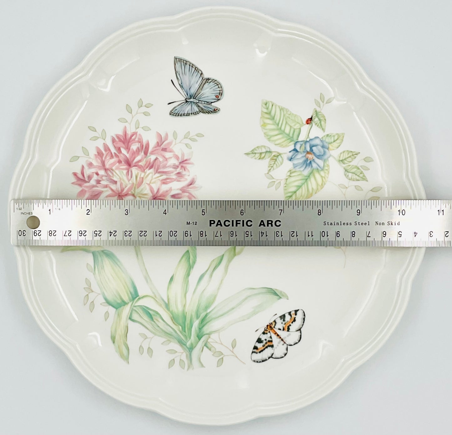 Lenox Butterfly Meadow Eastern Tailed Blue Dinner Plate