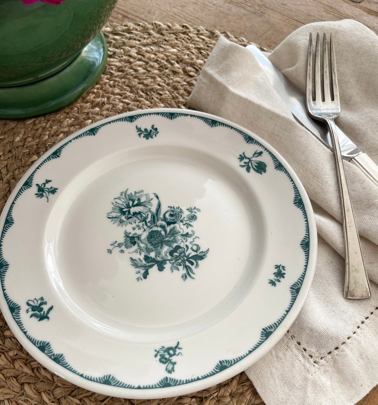 Macdonald & Gehm Green and White 7" Plate - Set of 6