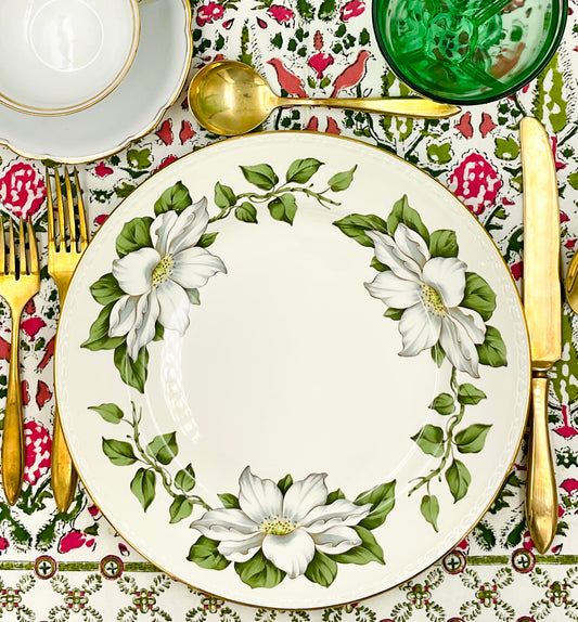 Vintage Homer Laughlin Eggshell Georgian Dinner Plates in Cotillion Pattern - Set of 3