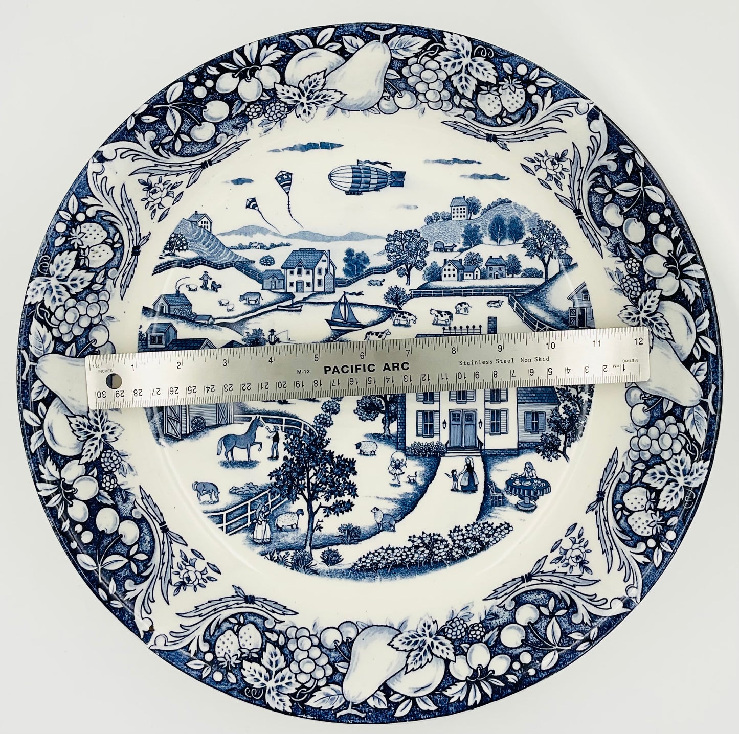 Vintage Sanyei Blue and White Large Serving Bowl