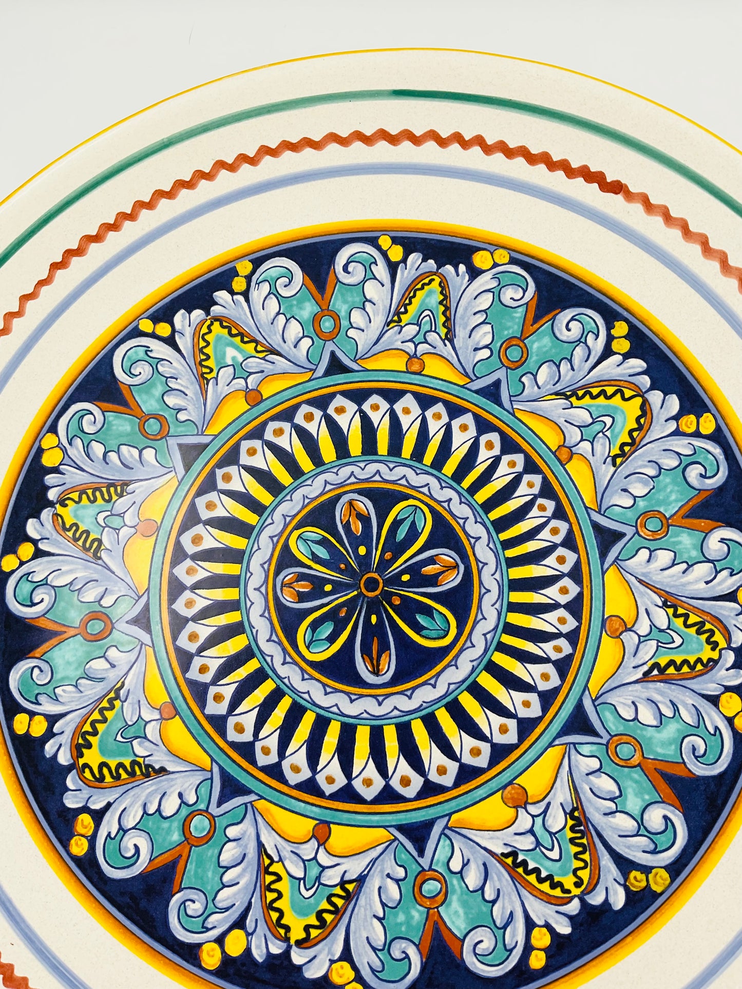 Vintage Ceramica Deruta Hand-Painted Italian Majolica Serving Bowl