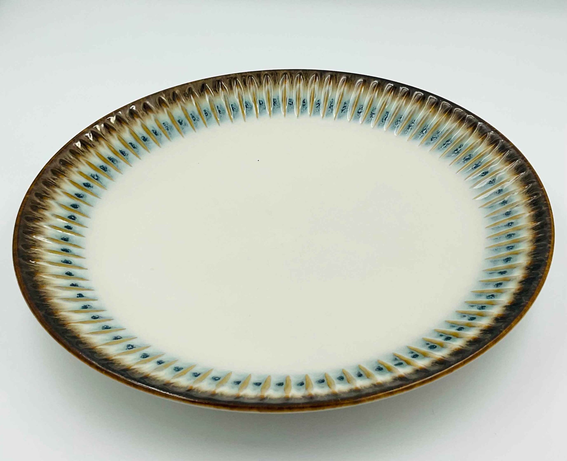 Laurie Gates Stowe Dinner Plates - Set of 2 | Vintage Dinnerware