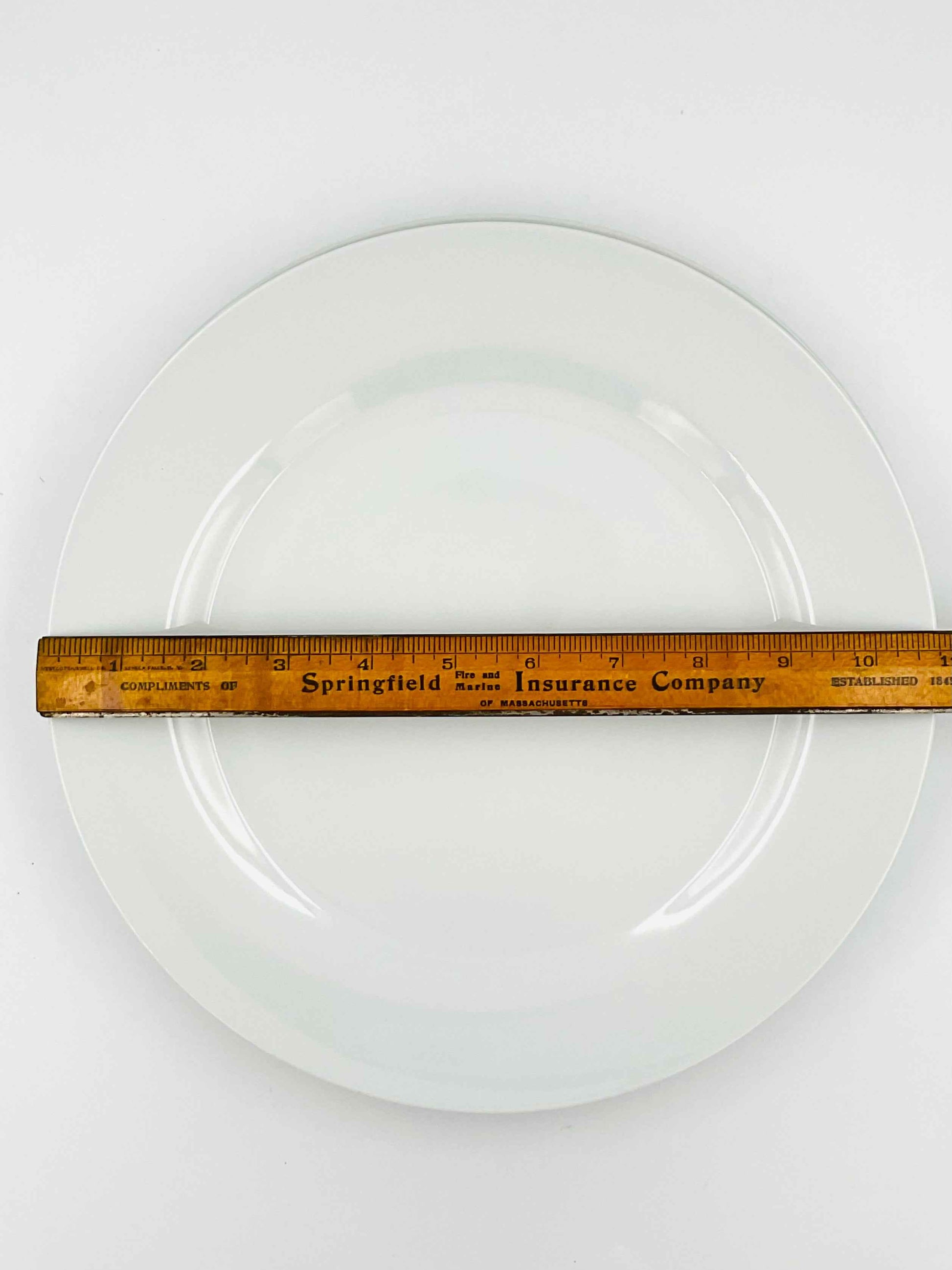 Pottery Barn Caterer's Box White Dinner Plates - Set of 10