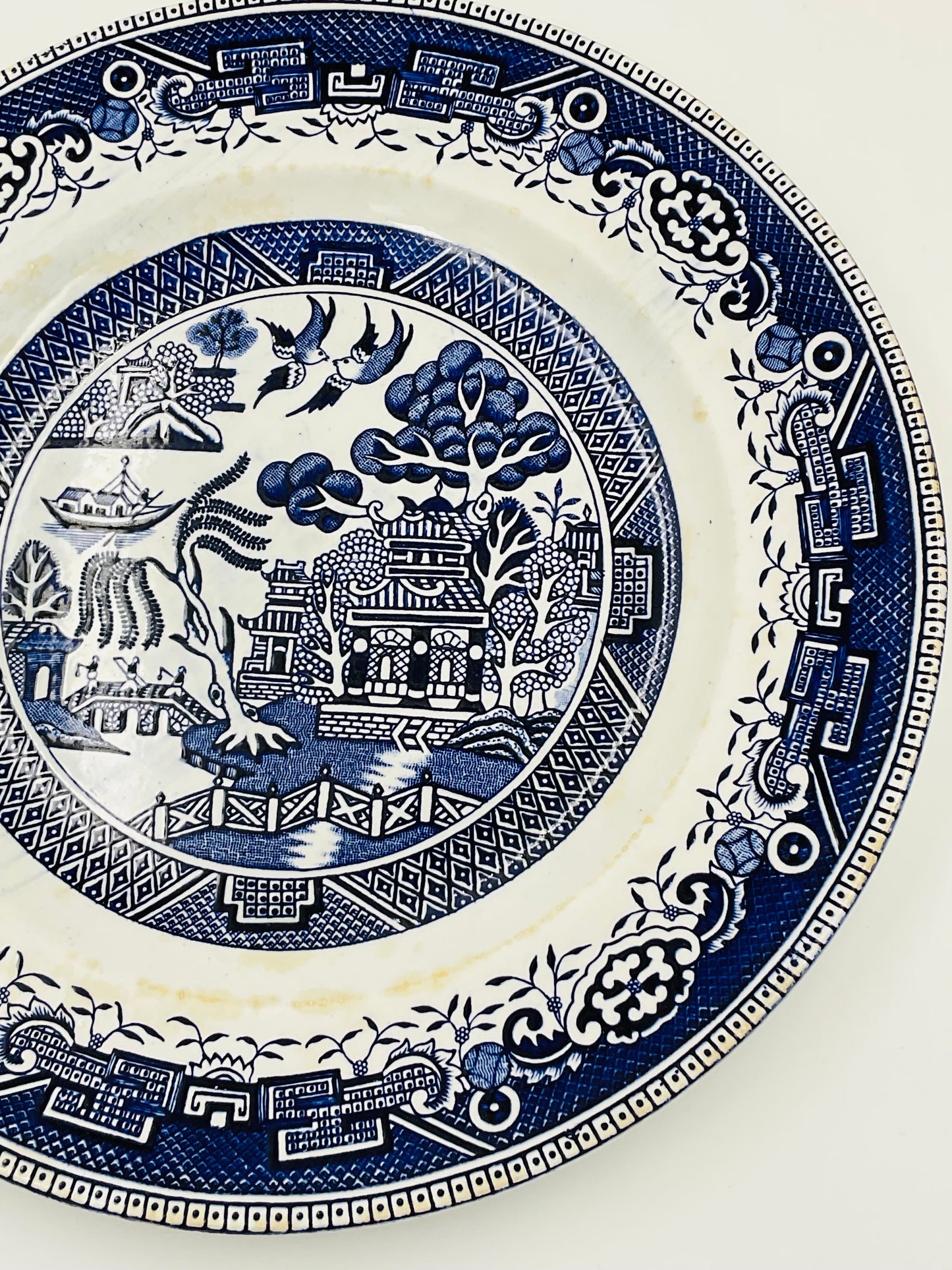 Vintage Washington Old Willow Blue White Transferware Plates Set of 2
