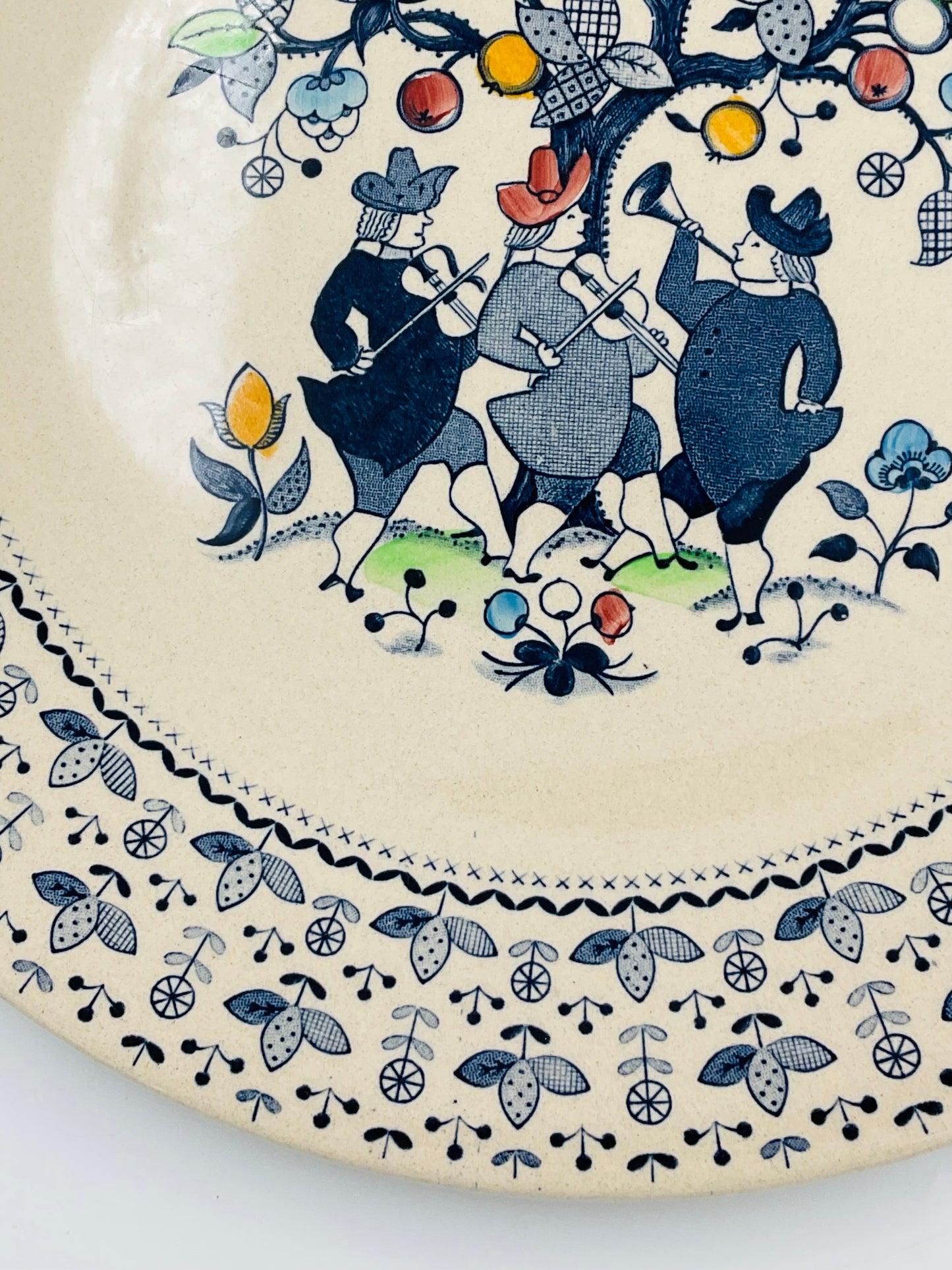 Vintage Johnson Brothers Sugar & Spice Dinner Plate