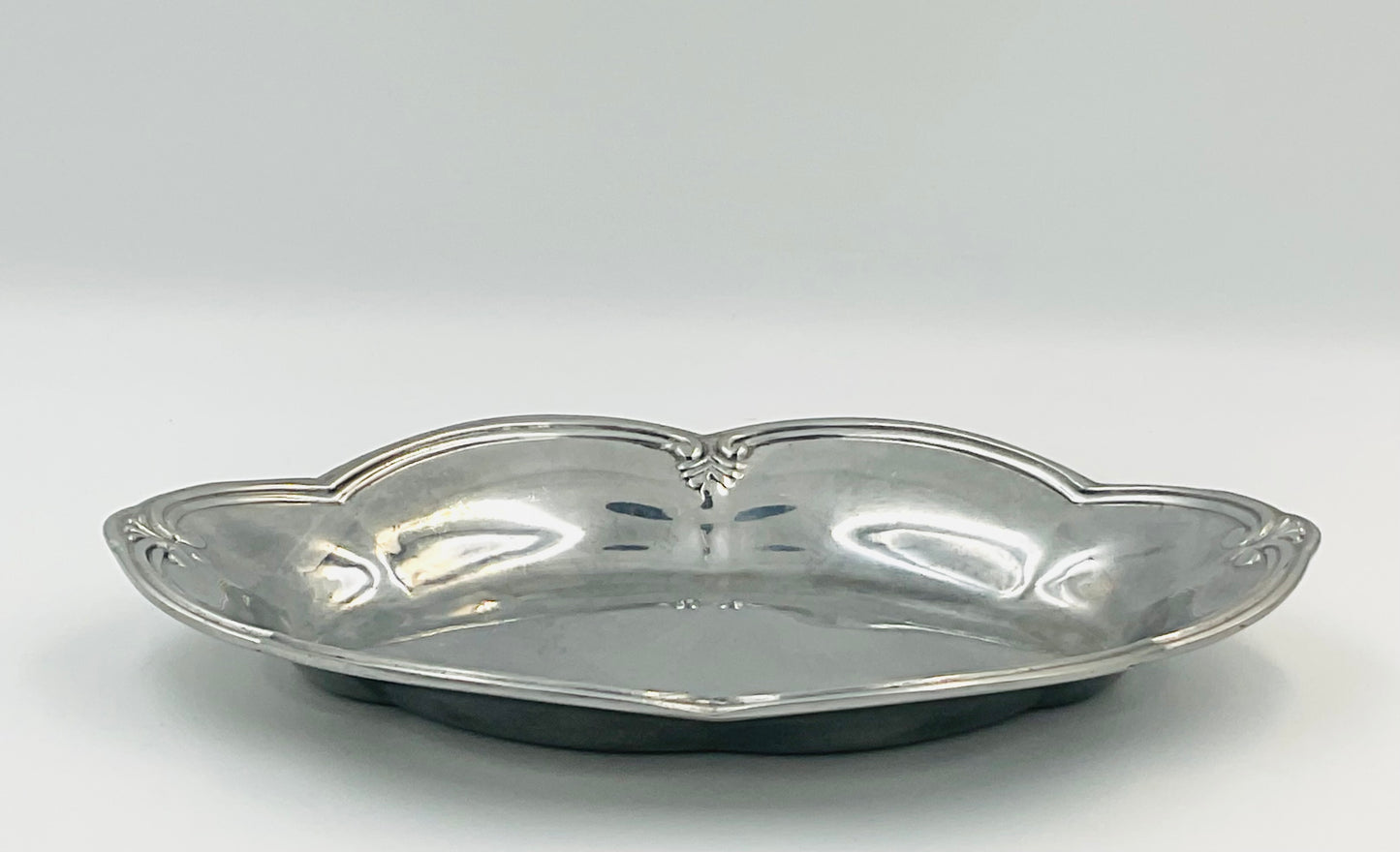 Vintage Lenox Butler's Pantry 9" Metal Serving Tray