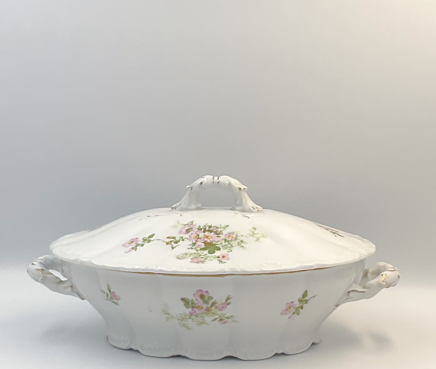 Antique Weimar Porzellan Covered Vegetable Bowl | Pre-1945 Germany Export Mark