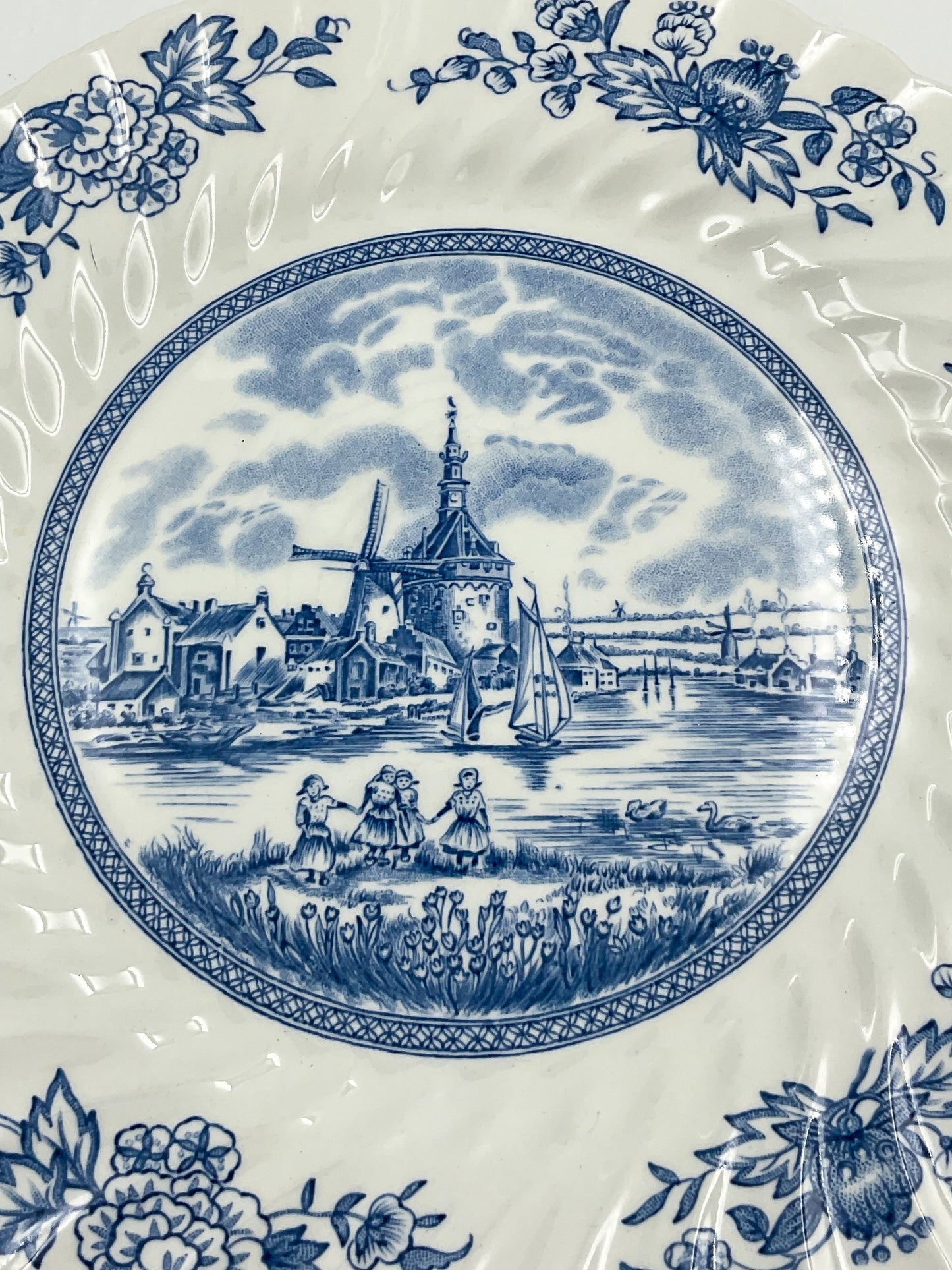 Set of 5 Johnson Bros Tulip Time Dinner Plates | Blue & White English Transferware | Vintage Cottage Farmhouse Tableware