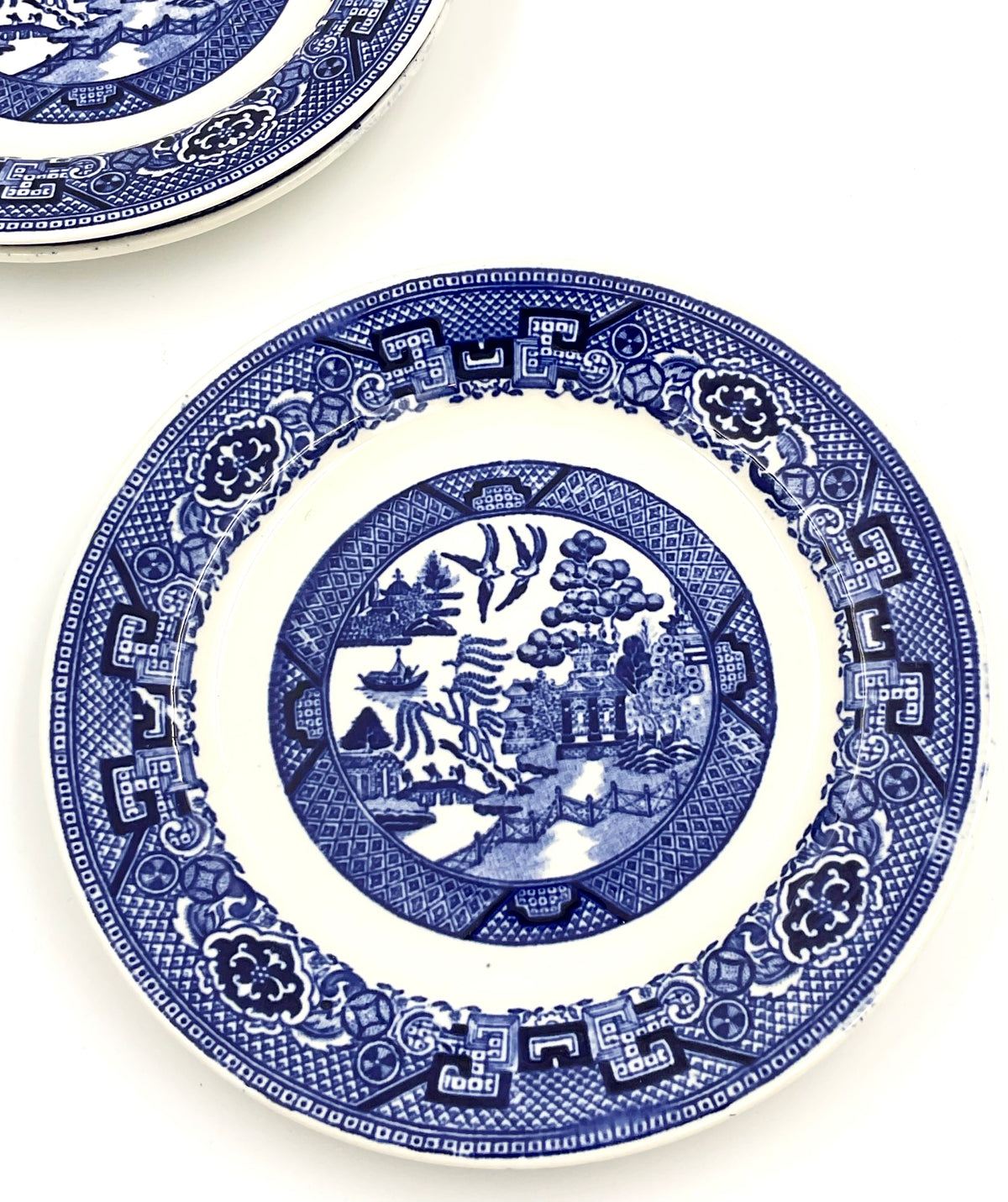 Vintage Homer Laughlin Blue Willow Bread Plates 6” – Set of 3