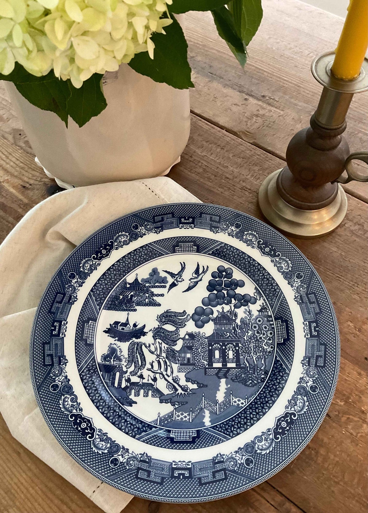 Johnson Brothers Willow Blue Dinner Plates 10.25” England – Set of 6