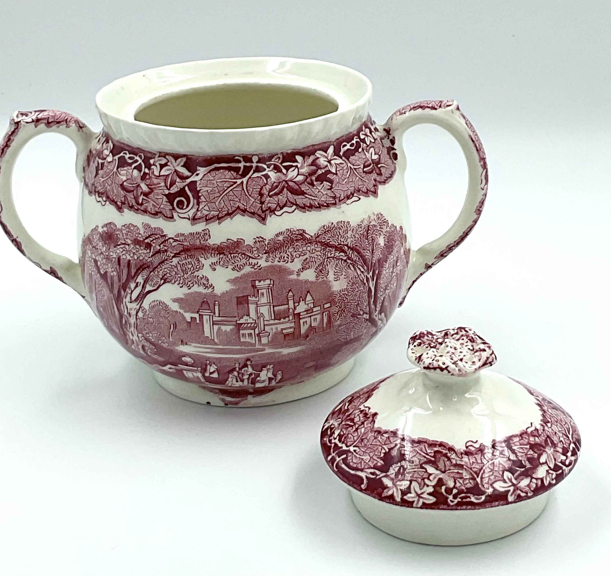 Vintage Mason’s Vista Red Transferware Covered Sugar Bowl – England