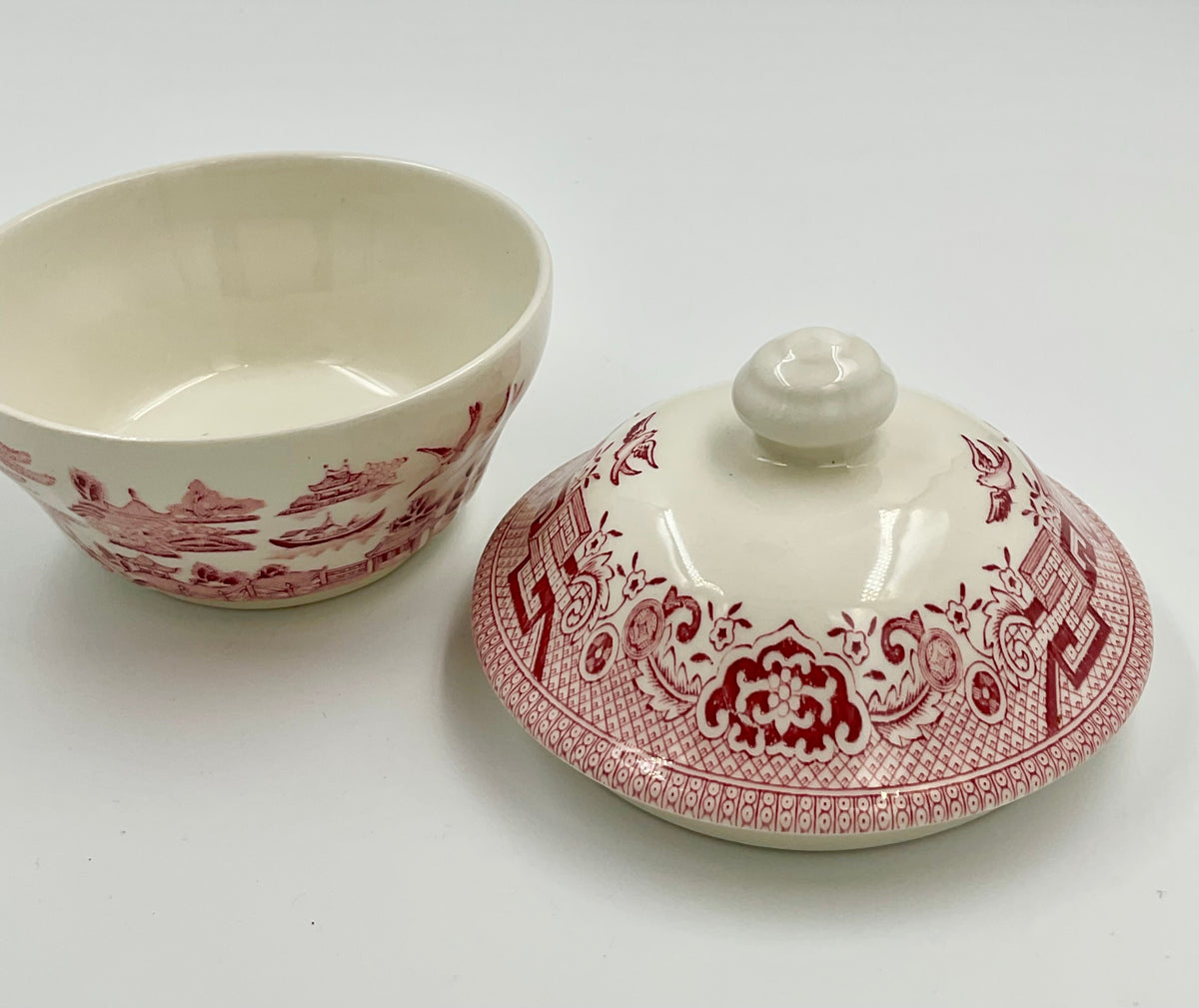 Vintage Churchill Willow Rosa Pink Covered Sugar Bowl
