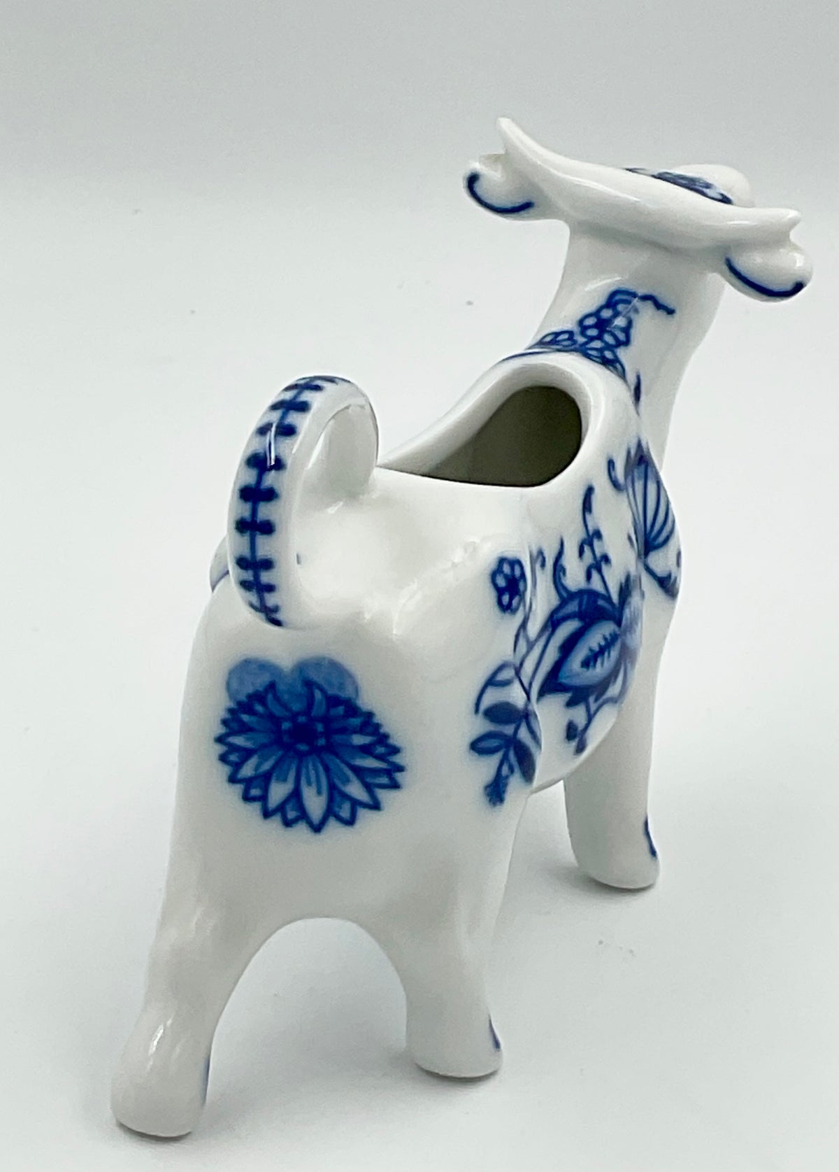 Leander Czech Porcelain Blue Onion Cow Creamer