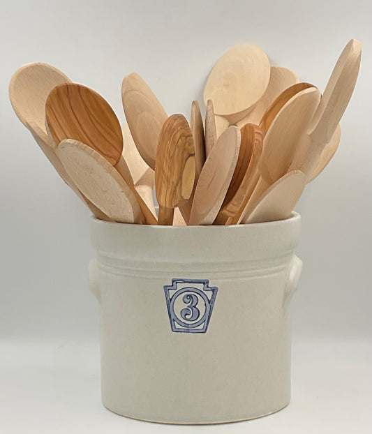 Vintage Pfaltzgraff Yorktowne Keystone #3 Crock | Stoneware Utensil Holder