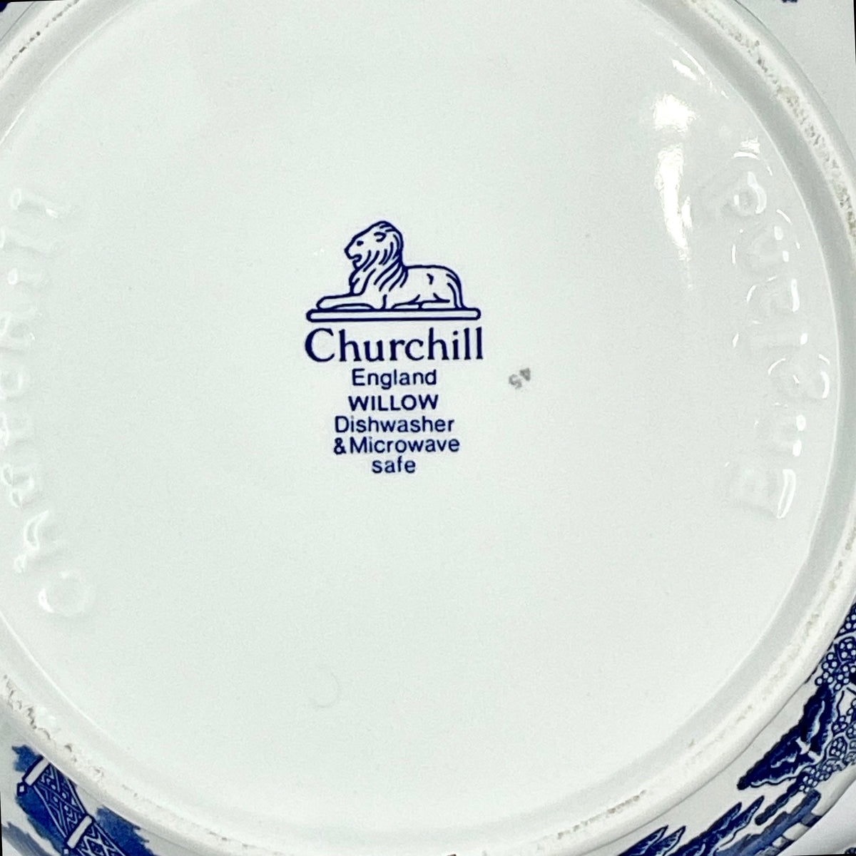 Churchill England Blue Willow Covered Serving Bowl | Lidded Tureen
