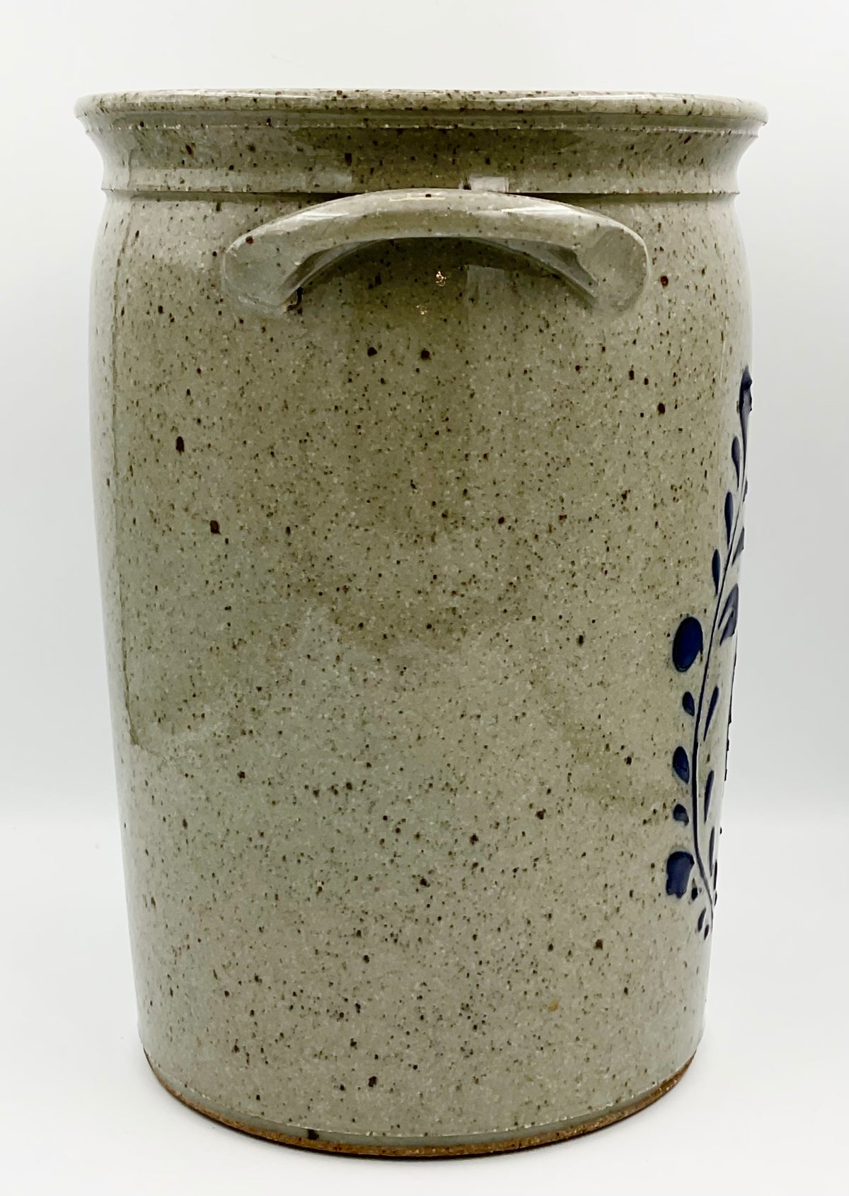Side view of Baumann stoneware vase with applied handle
